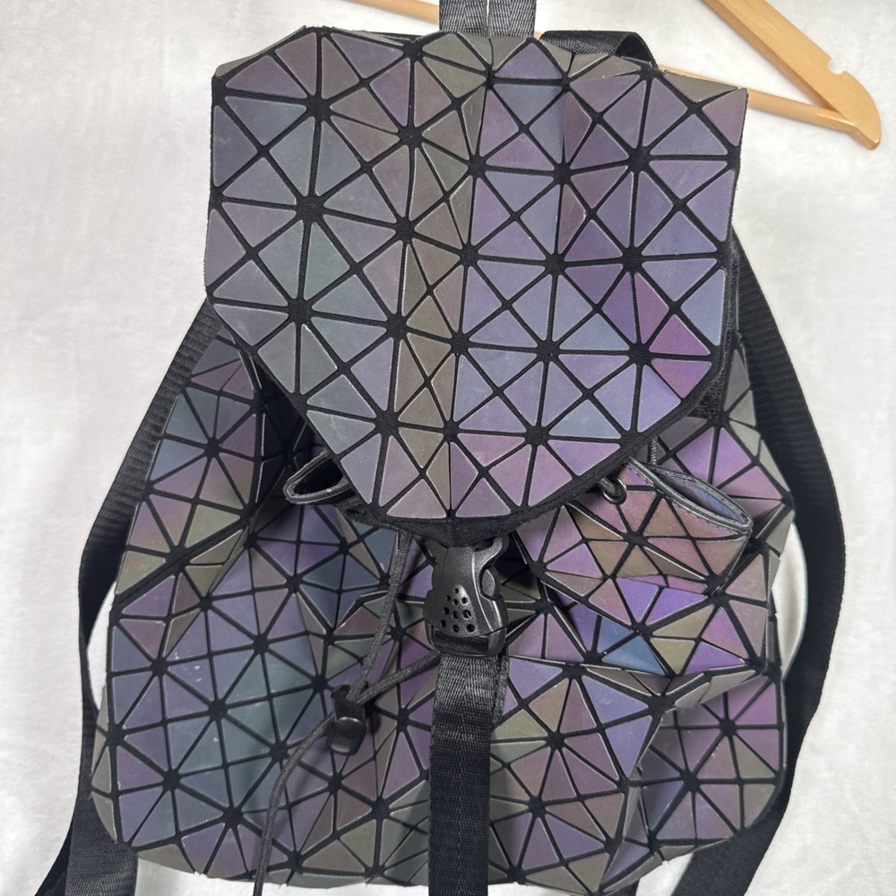 Geometric Backpack Luminous Backpacks Holographic Reflective Bag Lumikay Bags...